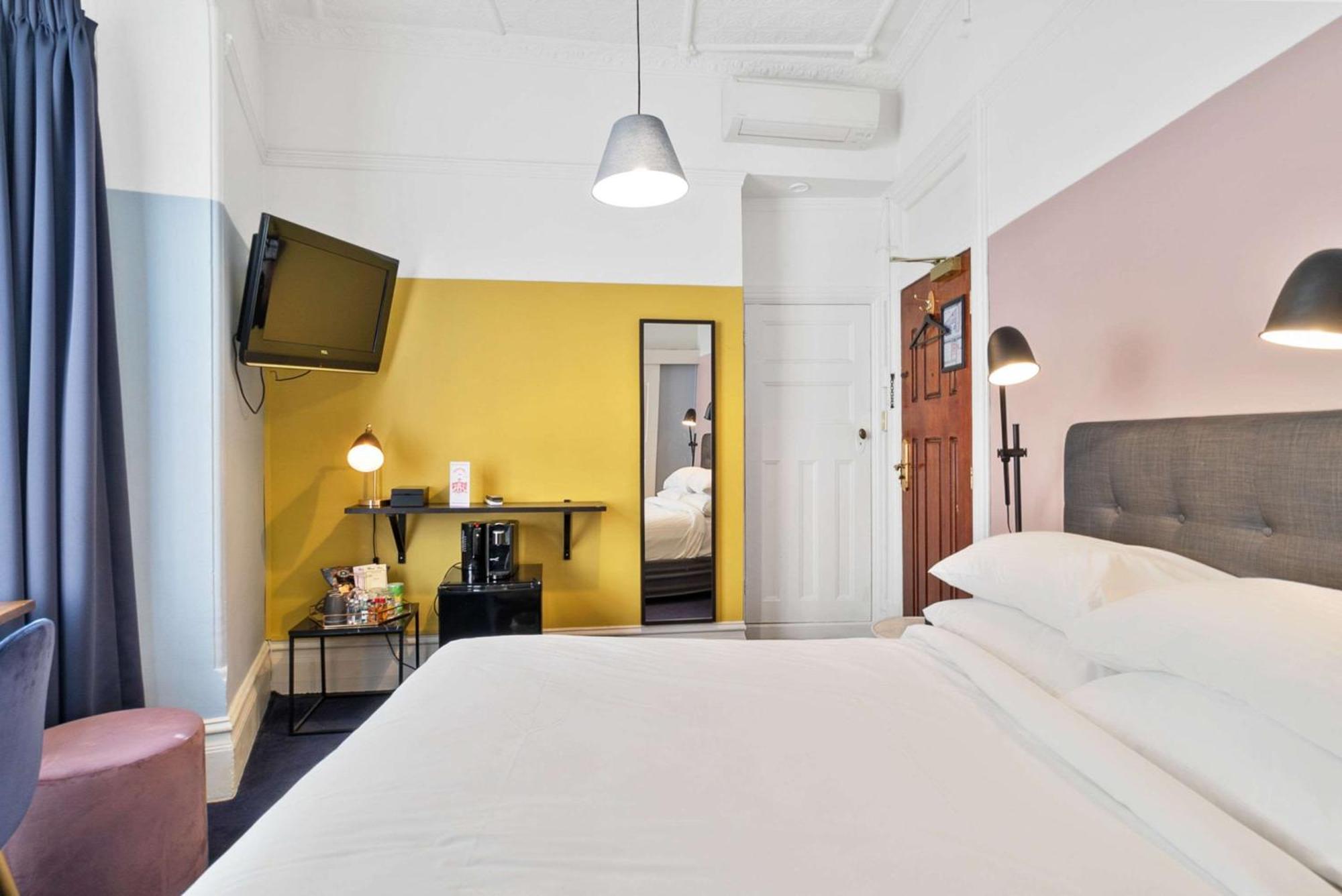 סידני Hotel Harry, Ascend Hotel Collection מראה חיצוני תמונה